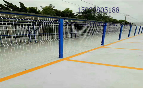 公路護欄網 公路護欄網