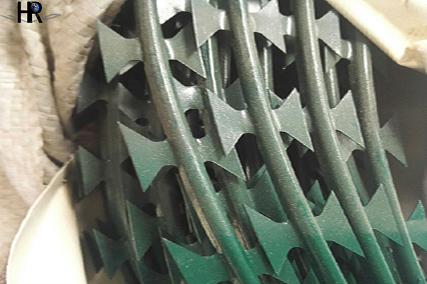 噴塑刀片刺繩特點 噴塑刀片刺繩特點