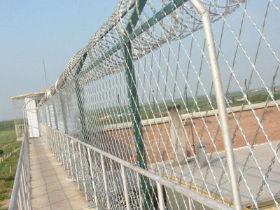 刺繩防護網 刺繩防護網